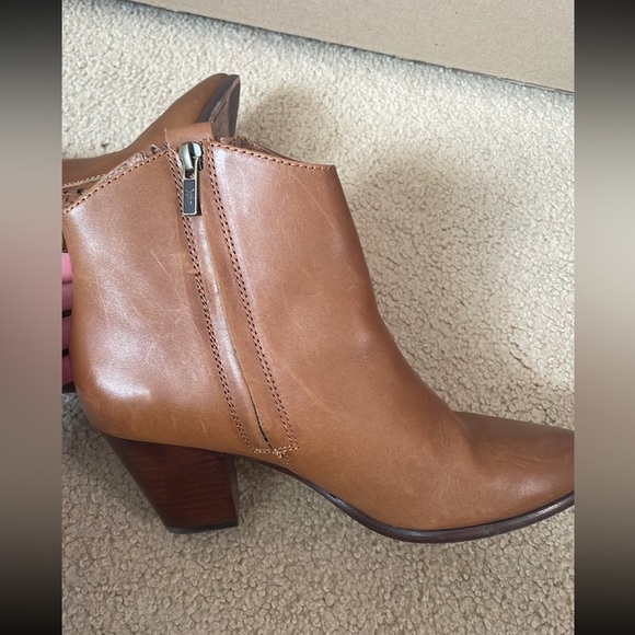 Women’s Western Bootie - Picture 8 of 8